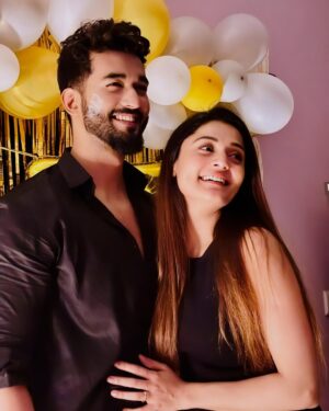 Priyanka Mitra Instagram - Happy birthday to the love of my life ❤️
I am so appreciative of all of the blessings in my life. I have friends, family, health, etc. but the one blessing I am forever grateful for is knowing and loving you.
My appreciation for you is endless.
I forever pray for your longevity. You are all that I have 🧿❤️
I LOVE YOU ❤️
.
.
.
#hisbirthday #birthdaypost #loveofmylife #happiness #livelife #grateful #gratitute #radhekrishna