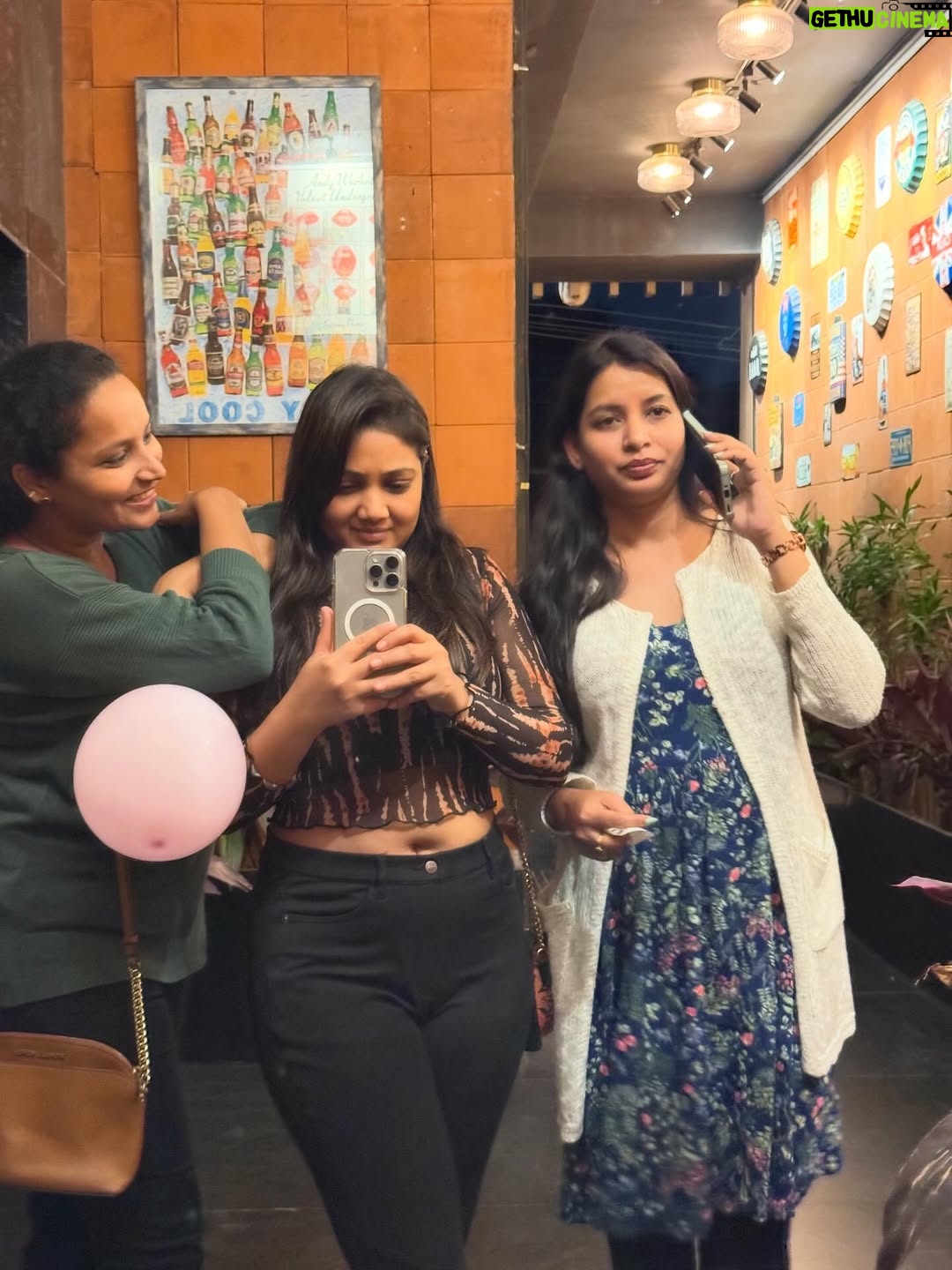 Priyanka Nalkari - 20.6K Likes - #allaboutlastnight #withmagals #crazypics #goodtime #hyderabad #friendslove #instagram #indians #actress