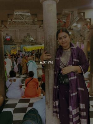 Priyanka Pandit Instagram - Shriji 🥹kb vyakulta aayegi aapke liye😭kb aap kripa karengi ? kb ye mann aap main nirantar lagega😩?kb is jeev ka uddhar hoga
