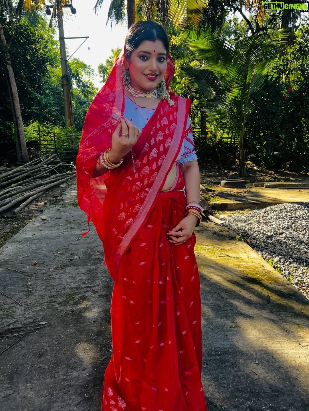 Priyanka Panigrahi - 3.5K Likes - #laalsaree❤️
