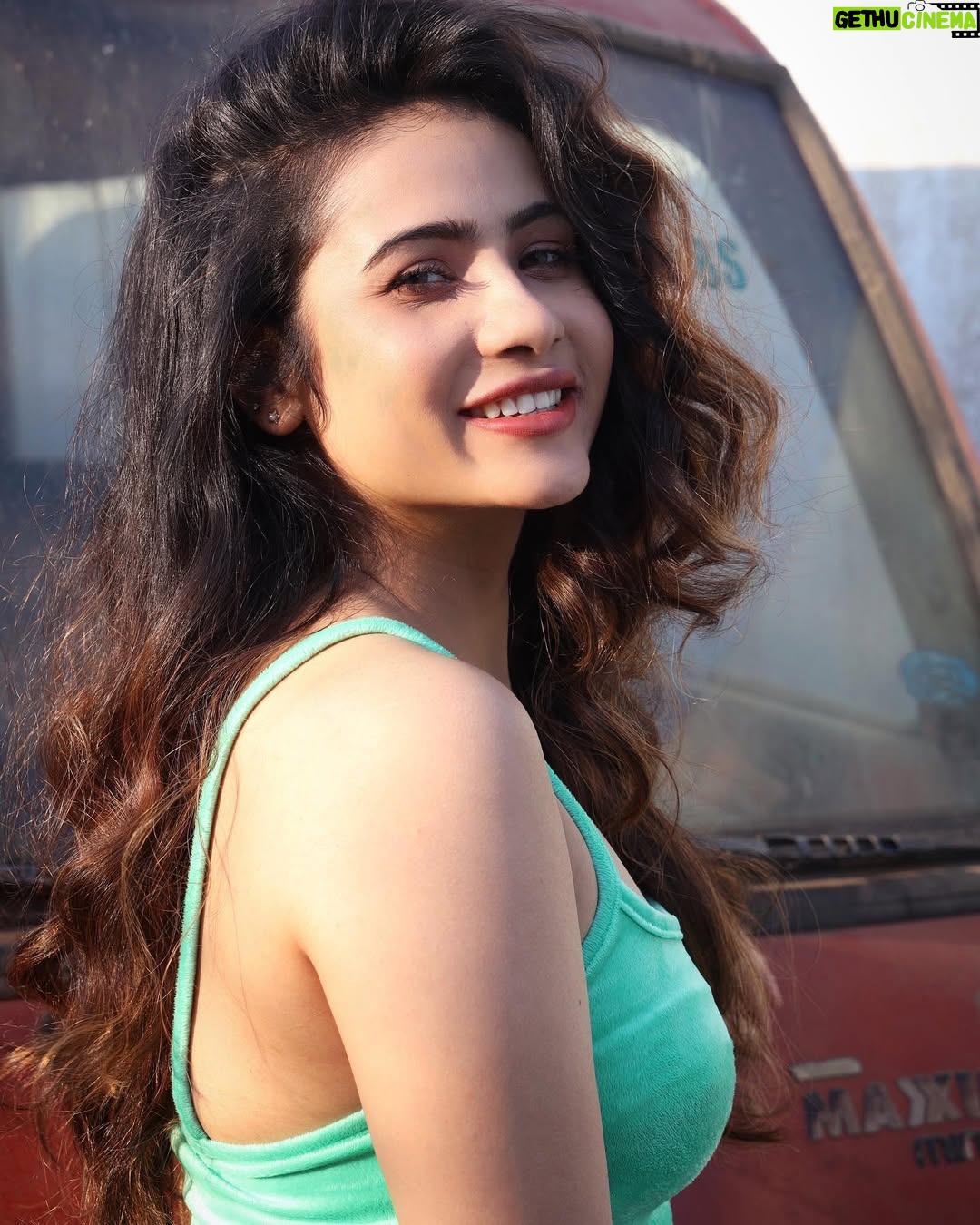 Priyanka Singh - 3 Likes - Say cheese 👗
.
.
📸: @ilmanaazphotography1 
#photooftheday #photoshoot #photos #smilepic #instagood #instagood #instadaily #instalike