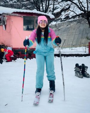 Priyanka Singh Instagram - Finally tried skiing ⛷