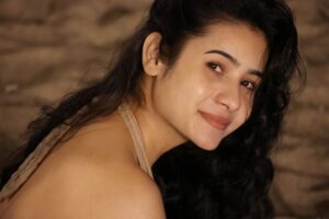 Priyanka Singh Instagram - 🫰🏻🤍a happy and pure heart.
.
.
.
#instagram #photooftheday #instagood #instaphoto #beach