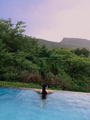 Priyanka Singh Instagram - endless blue 🌊🌅🪸🪼
one of my favourite place 🫶🏻
.
.
.
#summertime #pool #goodvibesalways #happy #instagram #girlstrip