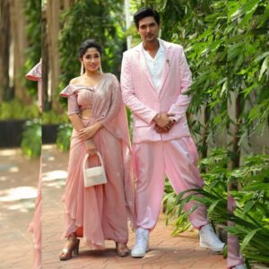 Purneima Day Instagram - Star Pravaha Puraskar 2024 ✨️
.
Design and outfit for Harshad and Purniemaa @theelanstyle 🩷
📸 @aartilokhandeofficial 
Makeup @mayurichavan