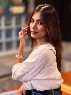 Purva Rajendra Shinde Instagram - Betrayal funded my glow-up 🖤
#purvashinde #purvaraaj #dailyposts