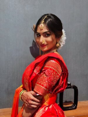 Purva Rajendra Shinde Instagram - Hi!
I am back again! ❤️
#paaru #dishaa #zeemarathiofficial #villain #evilisback #purvaraaj #purvashinde
Did you watch today’s episode?