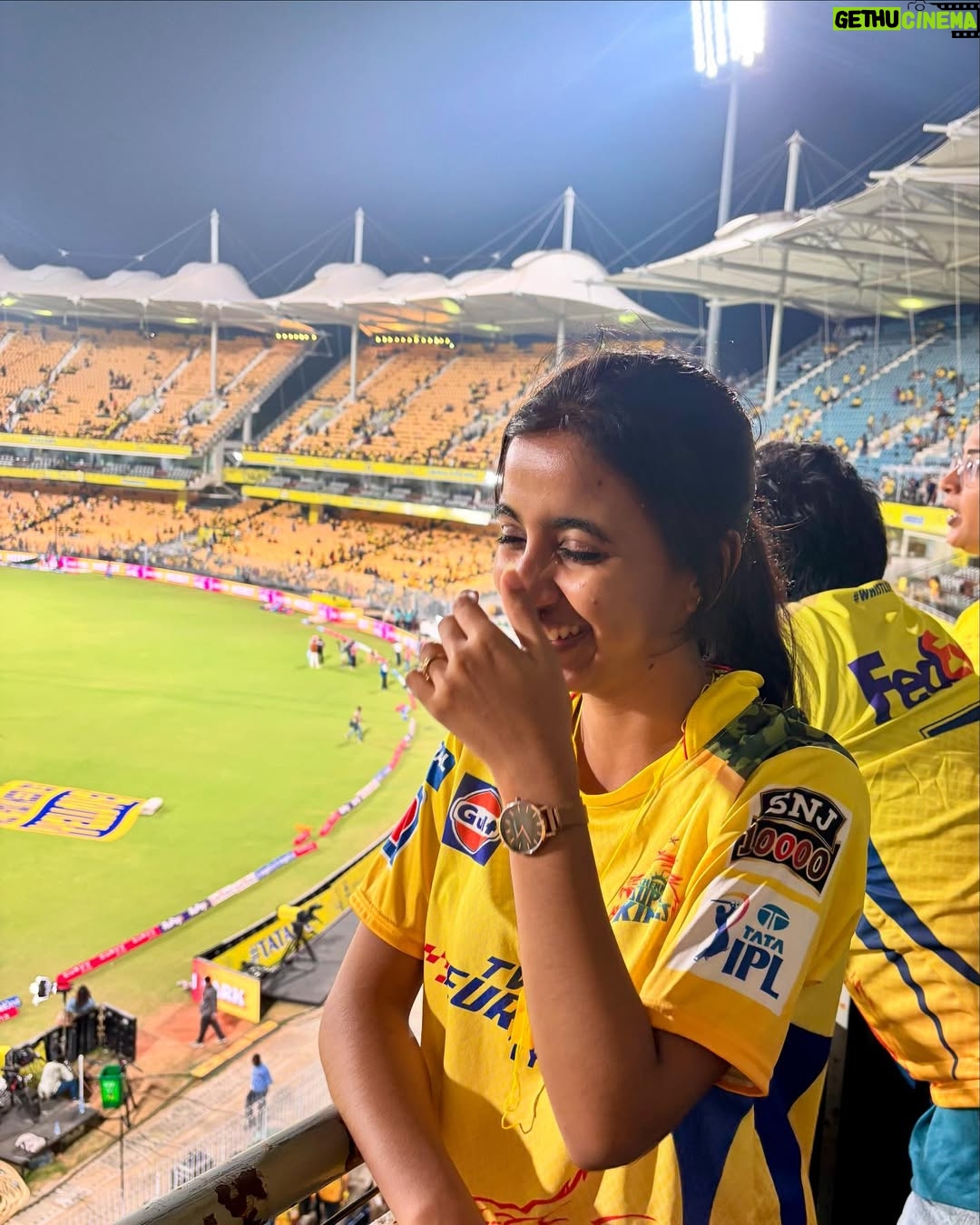 RJ Dimple - 19.6K Likes - இனிய தமிழ் புத்தாண்டு நல்வாழ்த்துக்கள்💛✨🏃‍♀️
.
.
1. Enna vaazhka da idhu feels ft.Namma CSK 🙂‍↔️
2. Thought about a meme on CSK 😭
3. Win or lose, #cskforever 💛
4. Enaikume Enga THALA nee dhane🥹🎀
.
.
#chennaisuperkings #tamilnewyear #csk #thala #msdhoni