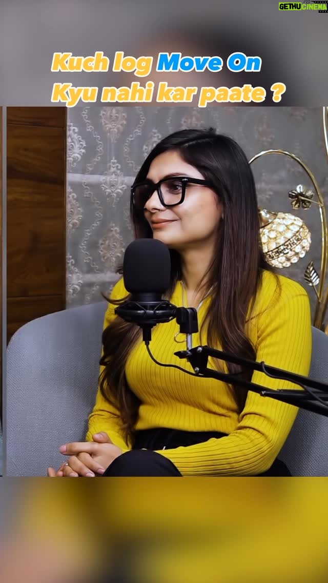 RJ Sheetal Sharma - 10.9K Likes - Kuch log Move On kyu nahi kar paate ❤️‍🩹

#emotionalpain #moveon #mentalhealth