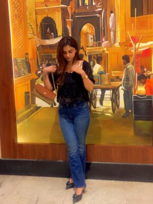 RJ Sheetal Sharma Instagram - 🌸🩷