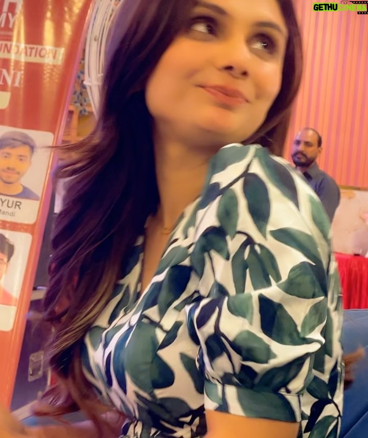 RJ Sheetal Sharma - 2.2K Likes - 🤟🩷