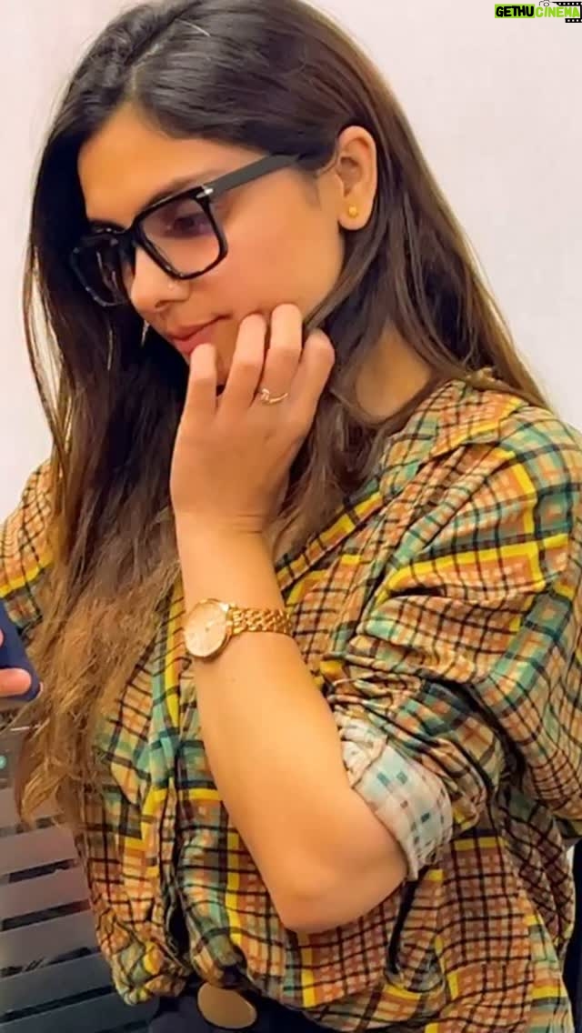 RJ Sheetal Sharma - 1.7K Likes - Asli yaar katt milde ne 🌸
