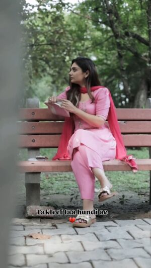RJ Sheetal Sharma Instagram - Takleef taa hundi ae 💔