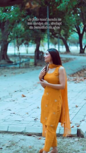 RJ Sheetal Sharma Instagram - Tag  your pakka waala Dost or  your special person 🫶