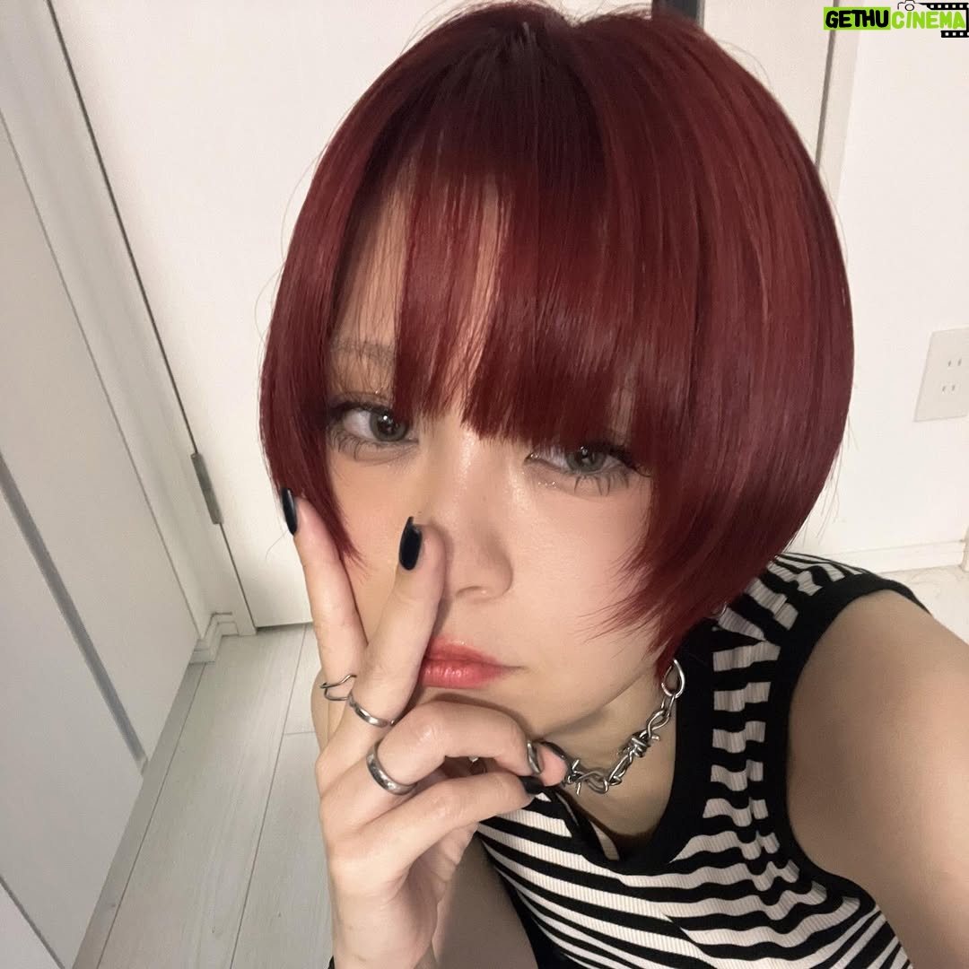 RaMu - 3.7K Likes - 赤髪RaMuちゃん爆誕