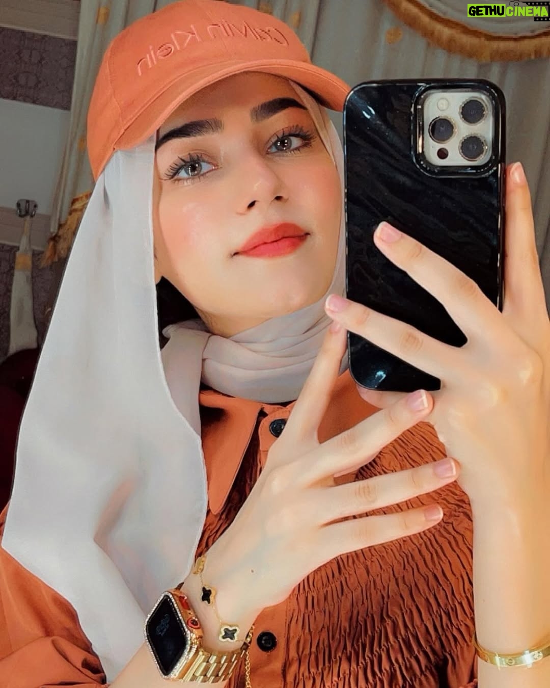 Raazia Mughal - 5.5K Likes - Apka kon sa. Colour fvrt hai ? 🤔
.
.
.
.
.
.
@raaziamughal.official 
.
.
.
.
.
.
.
#post #positivevibes #pic #picture #love #ree #reelsinstagram #reelsvideo #reelitfeelit #reef2reef #reelsindia #reelsviral #reelkarofeelkaro #reelsinsta #reelitfeelit #reelsinsta #reelsinstagram😍 #trendingreels #reelitfeelit❤️❤️ #dubai #dubai🇦🇪