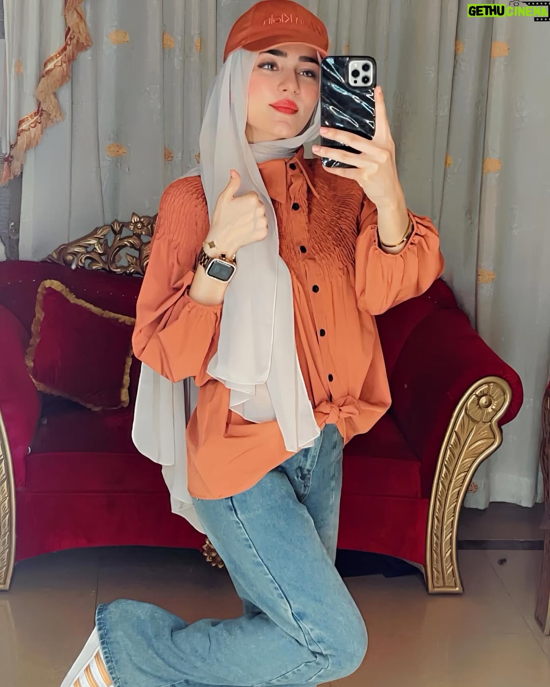 Raazia Mughal - 5.5K Likes - Apka kon sa. Colour fvrt hai ? 🤔
.
.
.
.
.
.
@raaziamughal.official 
.
.
.
.
.
.
.
#post #positivevibes #pic #picture #love #ree #reelsinstagram #reelsvideo #reelitfeelit #reef2reef #reelsindia #reelsviral #reelkarofeelkaro #reelsinsta #reelitfeelit #reelsinsta #reelsinstagram😍 #trendingreels #reelitfeelit❤️❤️ #dubai #dubai🇦🇪