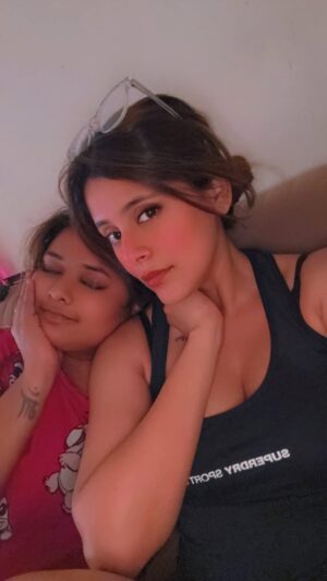 Rach Instagram - Bht bolti hai yeh 😒🤣
#reels #reelkarofeelkaro #me #sister #saturday #timepass