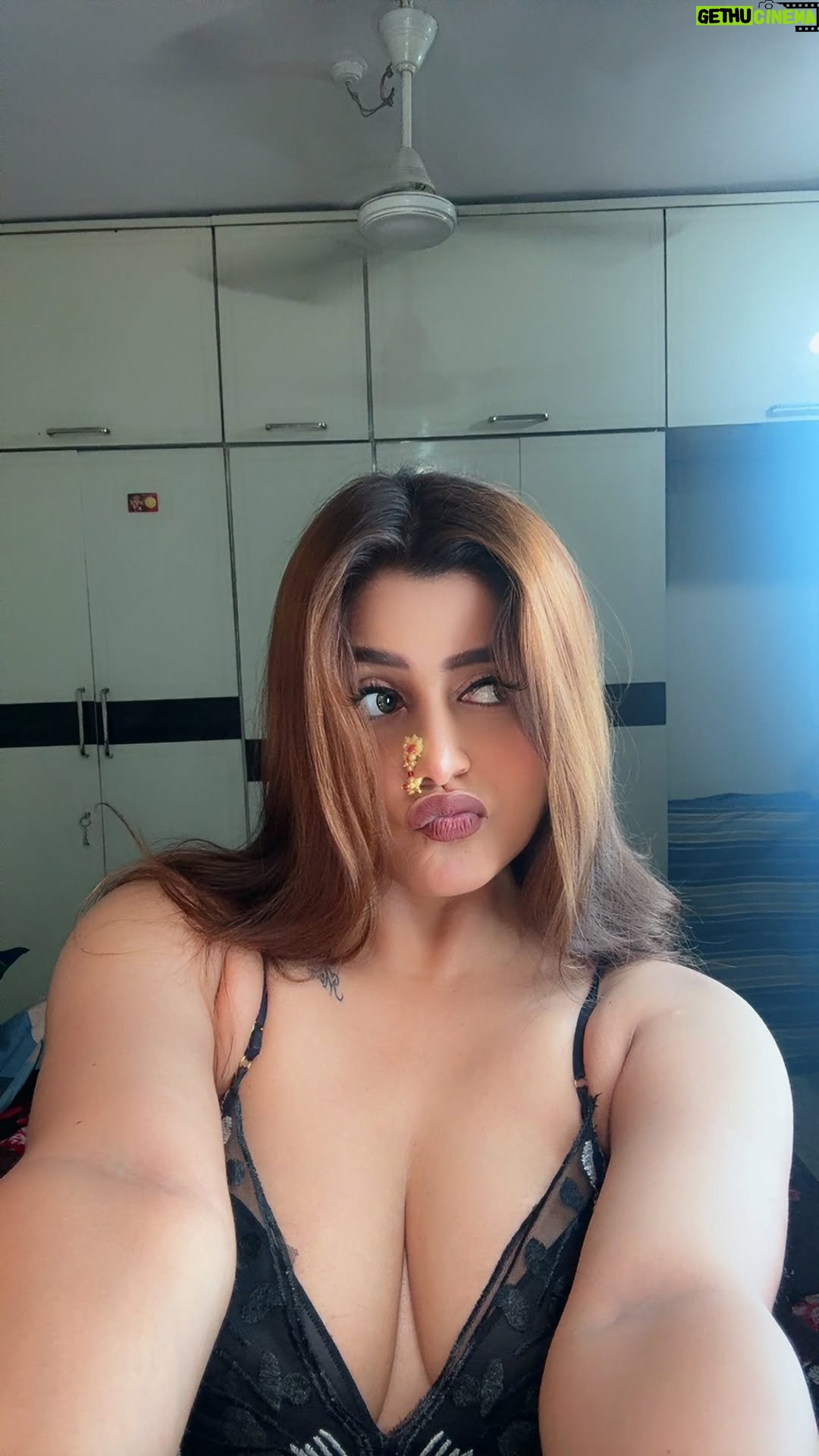 Rach - 3 Likes - Ek numbers 🤩
#newsong #reelkarofeelkaro #me #dance #publicfigure #explore #fyp
