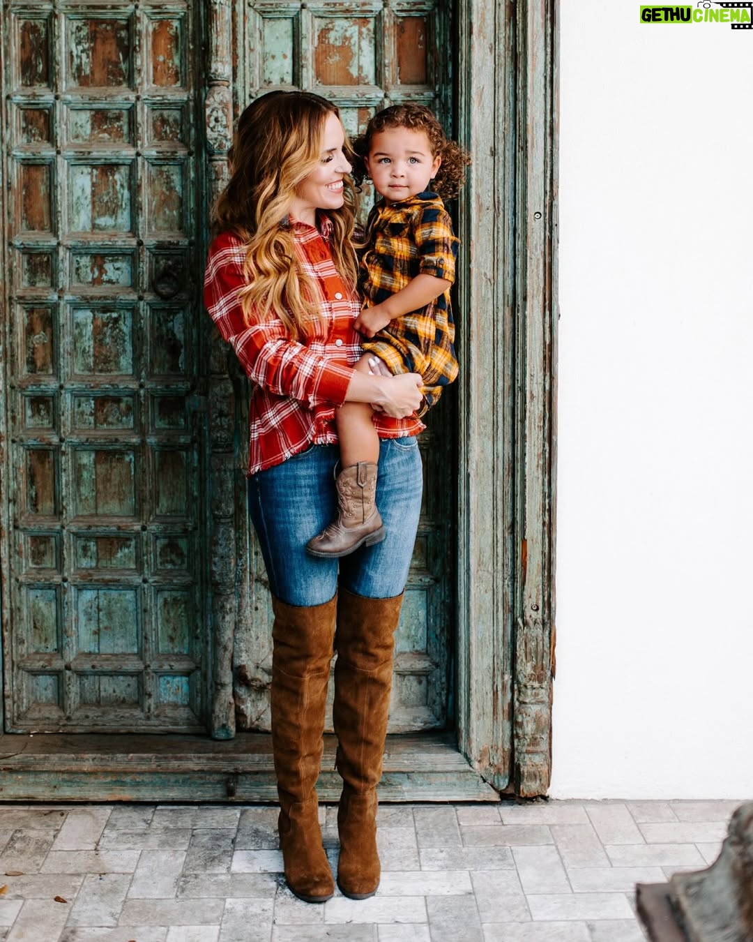 Rachel Hollis - 9.7K Likes - My phone just reminded me that there was a time when she let me dress us in matching flannel 🥹