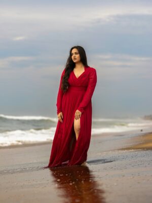 Radhika Preeti Instagram - ❤️🪄

#radhikapreethi #radhi #rp #beach #insta #instapic #kollywood #tollywood #sandalwood #red