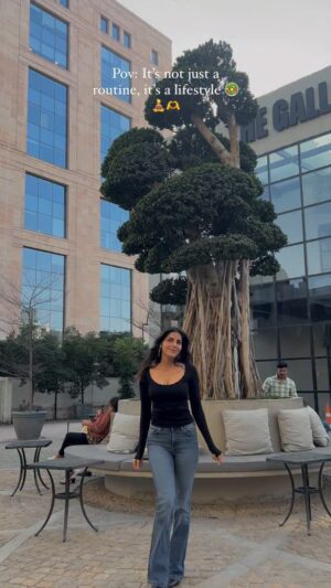 Rajni Yadav Instagram - Be sure to watch the last half of the video, you won't want to miss it! ❤️
.
.
.
.
.
.
.
.
.
.
.
#instagood #instagram #reels #explore #reelsinstagram #insta #instadaily #instalike #explorepage #trendingreels