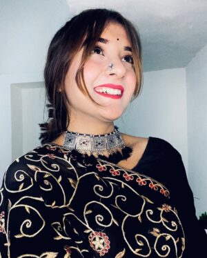 Rakhi Chaudhary Instagram - Swipe Swipe!!! Nd let me know š which one is better āŗļøā£ļø
.
.
.
.
#love #lovequotes #black #blacklove #picoftheday #pic #photography #photoshoot #photoshoot #smile #positivevibes #pose #poses #fashion #fashionblogger #fashionista #instagram #mahoba #trendingnow #instagood #instalike #explore #explorepage #model #modeling #hashtag #cute #dresses #dress