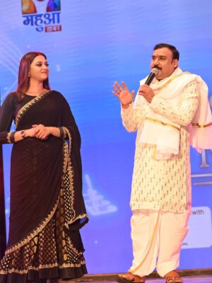 Raksha Gupta Instagram - My show “Shikhar Presents Mahua Surveer” — Produced by @yashifilms.official and the visionary duo @abhaysinha181 Sir & @tiwaripankajkumar Sir @kdsjdev sir — wasn’t just a launch event; it was a statement — a reflection of belief, resilience, and unshakable faith.
Sharing the stage with icons like @gopalrai999 sir, @ravikishann sir, @khesari_yadav sir @singhakshara ji @arvindakelakallu ji, @rakeshmishra_official ji @_meghashree_official_ ji @prasun.y sir, @rohitboseroy sir, @thakur_anoopsingh sir @aaryan_babu_little_actor, @rj_vijeta ji and @bibbijendrasingh ji was more than an honour — it was destiny reminding me that hard work never goes unnoticed.
To those who dislike or judge my success, I want to say this from the heart —
(When people closed a thousand doors, God opened millions.)
Every obstacle, every criticism, every closed door only made me stronger. Because I’ve learned — when you trust your effort and your purpose, no negativity can dim your light.
This journey isn’t about proving anyone wrong; it’s about proving that faith, focus, and persistence always win. I’m deeply thankful to my team, my supporters, and everyone who believed in the vision of this show.
#ShikharPresentsMahuaSurveer #YashiFilms #AbhaySinha #PankajSir #SuccessJourney #FaithAndFocus #RiseAboveNegativity #Gratitude #Inspiration #rakshagupta #rakshaguptaofficial #raksharules
