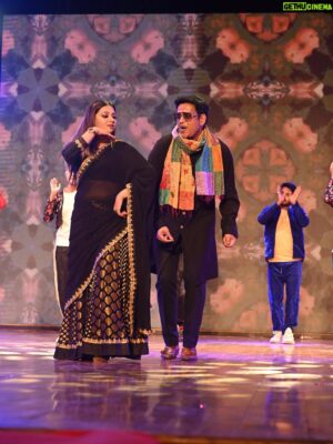 Raksha Gupta Instagram - My show “Shikhar Presents Mahua Surveer” — Produced by @yashifilms.official and the visionary duo @abhaysinha181 Sir & @tiwaripankajkumar Sir @kdsjdev sir — wasn’t just a launch event; it was a statement — a reflection of belief, resilience, and unshakable faith.
Sharing the stage with icons like @gopalrai999 sir, @ravikishann sir, @khesari_yadav sir @singhakshara ji @arvindakelakallu ji, @rakeshmishra_official ji @_meghashree_official_ ji @prasun.y sir, @rohitboseroy sir, @thakur_anoopsingh sir @aaryan_babu_little_actor, @rj_vijeta ji and @bibbijendrasingh ji was more than an honour — it was destiny reminding me that hard work never goes unnoticed.
To those who dislike or judge my success, I want to say this from the heart —
(When people closed a thousand doors, God opened millions.)
Every obstacle, every criticism, every closed door only made me stronger. Because I’ve learned — when you trust your effort and your purpose, no negativity can dim your light.
This journey isn’t about proving anyone wrong; it’s about proving that faith, focus, and persistence always win. I’m deeply thankful to my team, my supporters, and everyone who believed in the vision of this show.
#ShikharPresentsMahuaSurveer #YashiFilms #AbhaySinha #PankajSir #SuccessJourney #FaithAndFocus #RiseAboveNegativity #Gratitude #Inspiration #rakshagupta #rakshaguptaofficial #raksharules