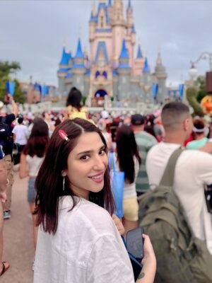 Ramsha Khan Instagram - one more experience off the bucket list 
still can’t believe it 🥹

also, no cat memes for now j want to share this experience with you guys.
pictures don’t even do justice tbh