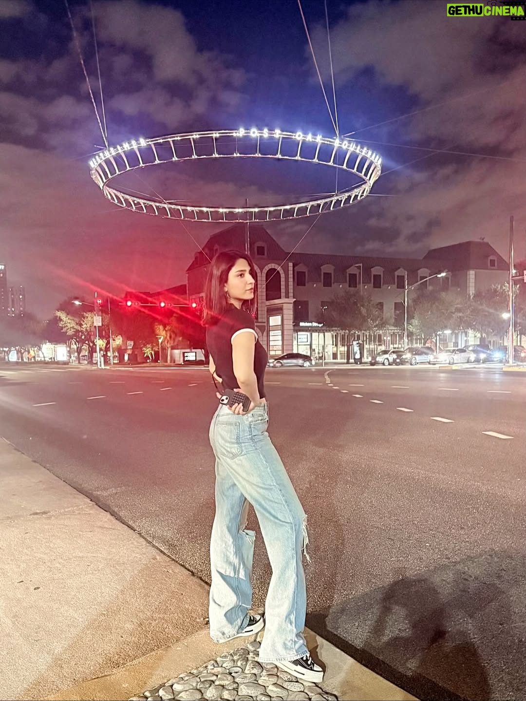 Ramsha Khan - 169.9K Likes - one more experience off the bucket list 
still can’t believe it 🥹

also, no cat memes for now j want to share this experience with you guys.
pictures don’t even do justice tbh