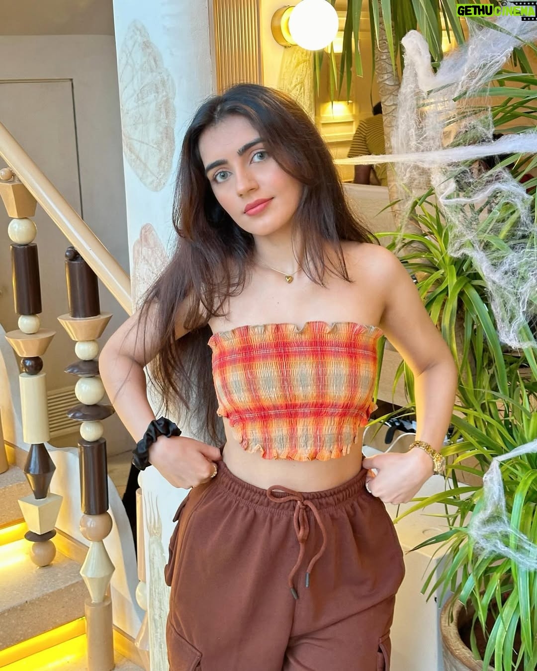 Ramy - 11.9K Likes - Sending lots of luv, patience and luck your way✨🦋🫶🏻🧚‍♀️ it’s time to be happy again. Sending all the negativity away - shoo shoo🧸