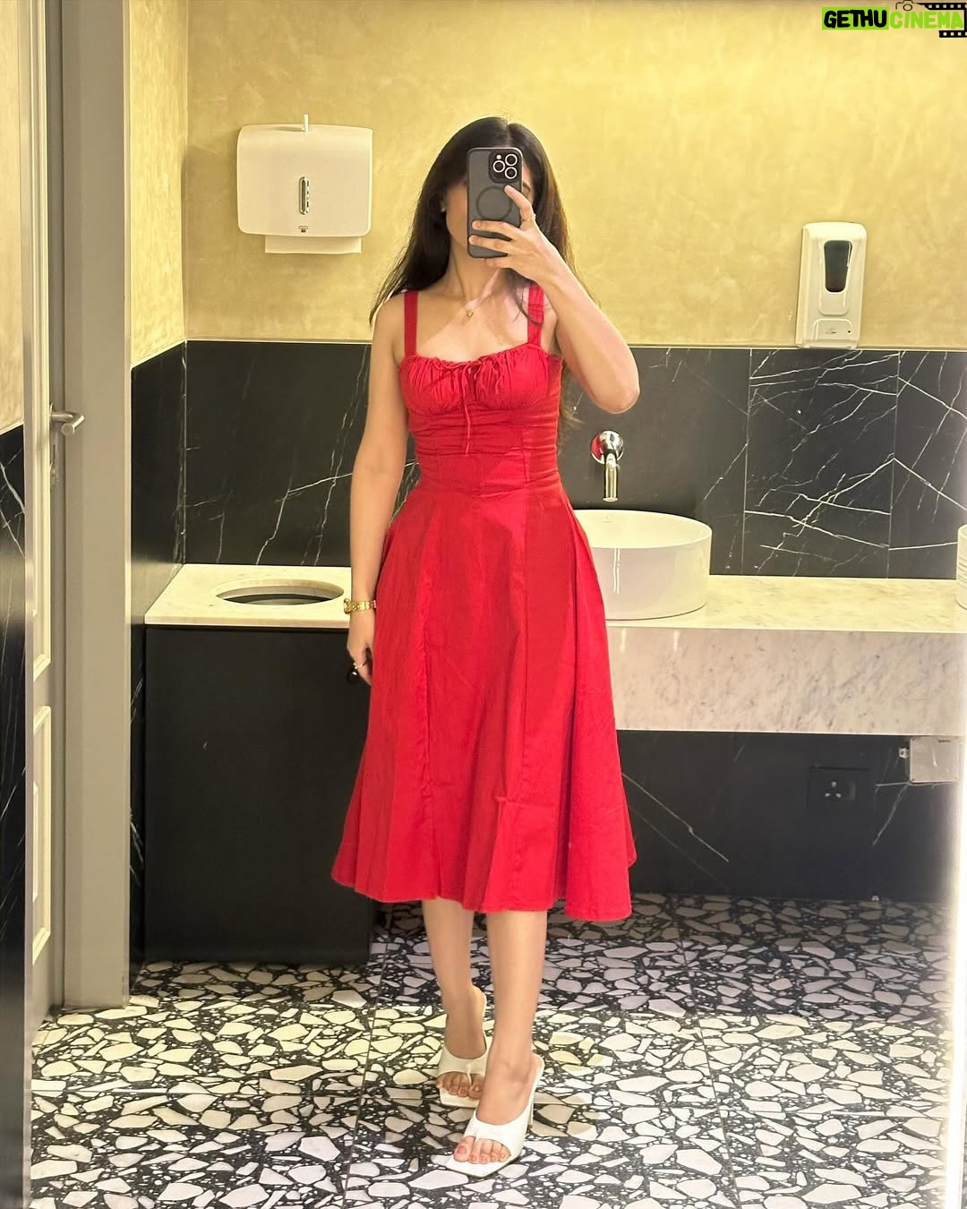 Ramy - 9.9K Likes - Outfit dump🧸💗🫶🏻✨