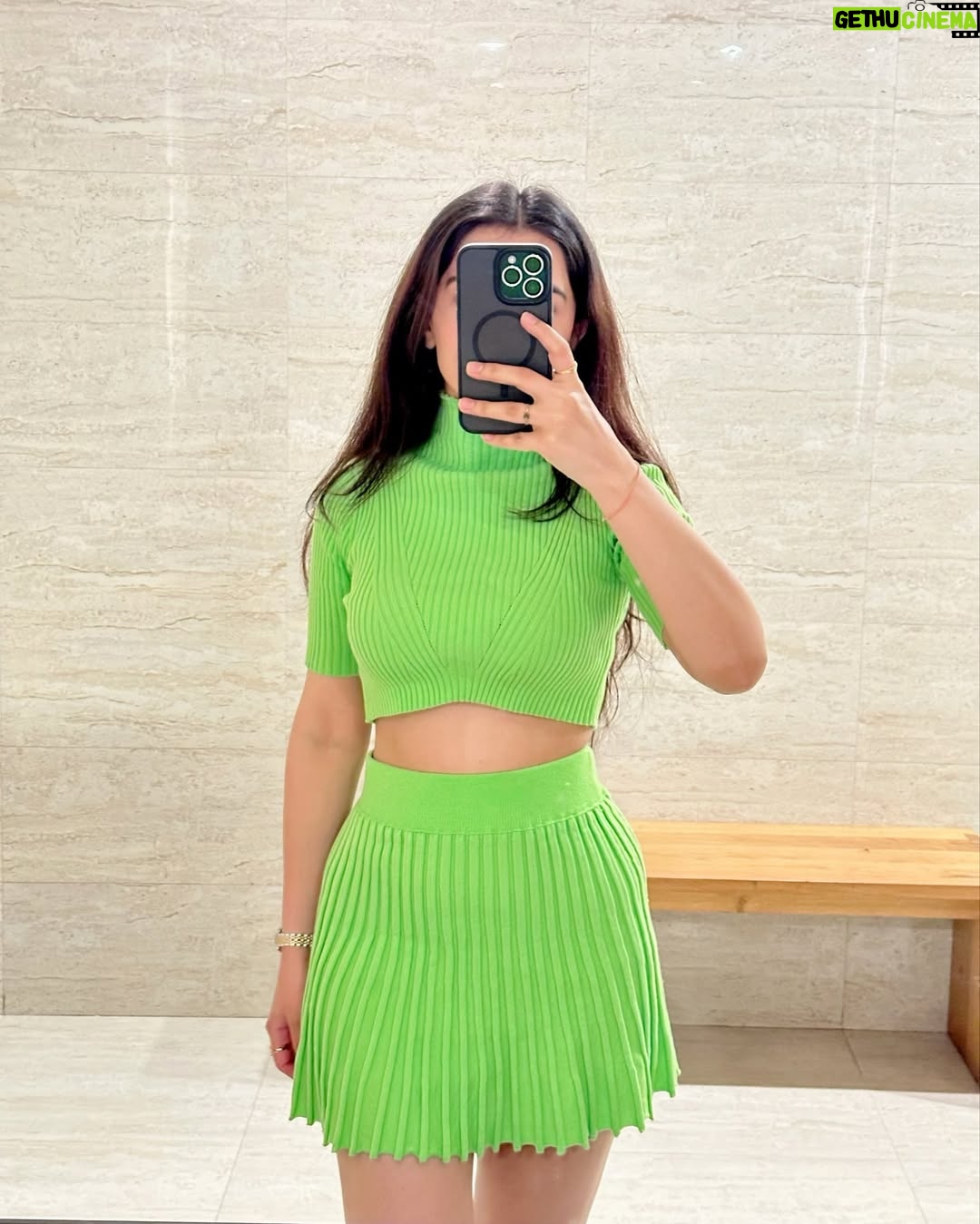 Ramy - 8.7K Likes - Outfit dump 🧸🌷🌸✨