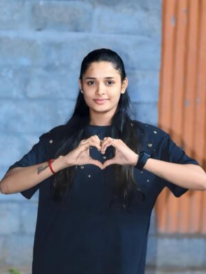 Ramya Joo Instagram - Love 💛