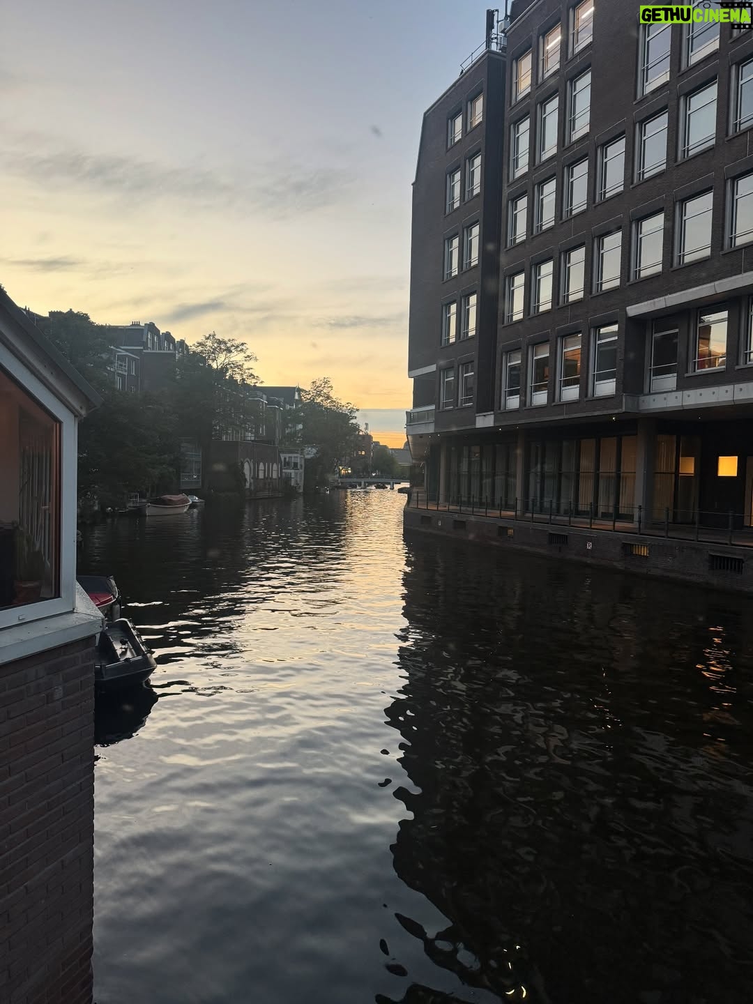 Ranjini Haridas - 18.4K Likes - Amsterdam hit different this time .❤️

#eachtimeisdifferent #amsterdamdiaries #happiehippie #ranjiniharidas