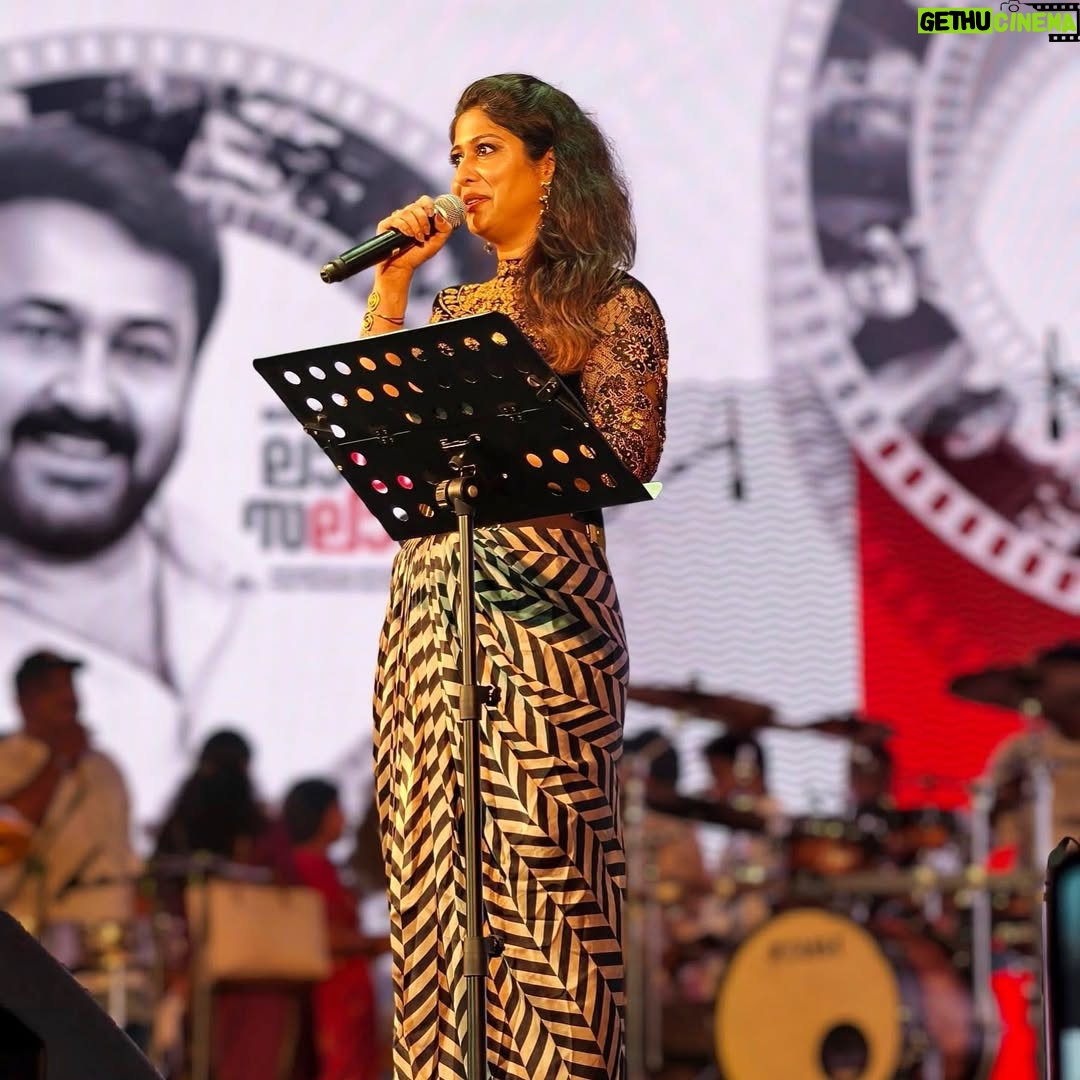 Ranjini Jose - 3K Likes - I’m out of words to express this moment ❤️

It was just surreal and I’m still reeling from this 

The heart to embrace every artist small or big comes from the largest of hearts and that speaks volumes about the legend @mohanlal 🙏🏽🙏🏽

Onnum ithil kooduthal parayaan kazhiyunnilla 

Nanni mathram ❤️😍🙏🏽