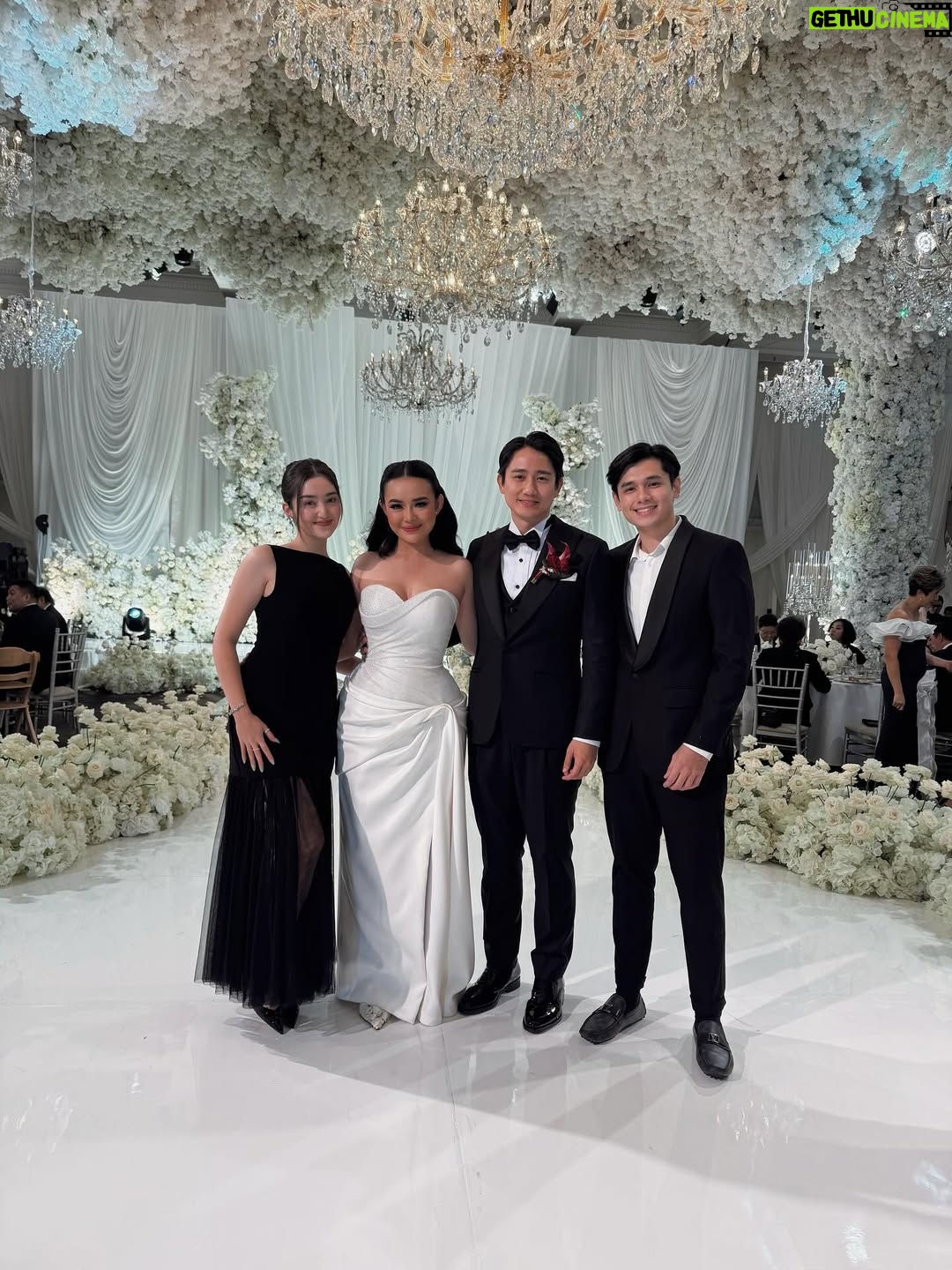Ranty Maria - 532.3K Likes - happy wedding Kenny & Amanda! our heart filled with joy for you both! may you have a long and blessed marriage! ✨🤍 @kennyauztin @amandamanopo
