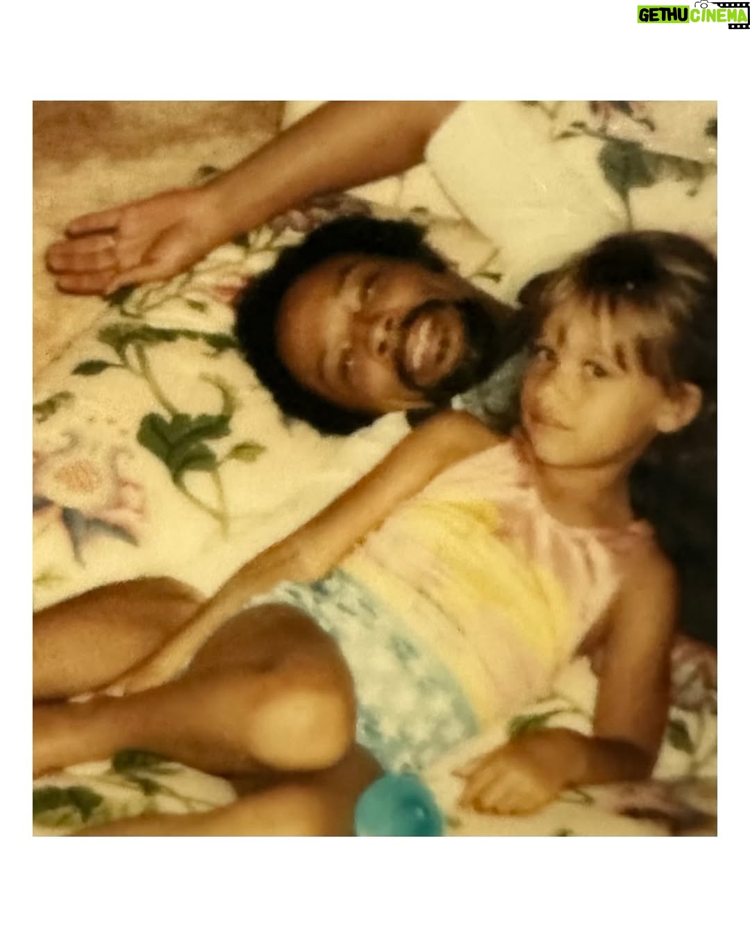 Rashida Jones - 80.1K Likes - Happy Father’s Day to all the great dads holding it down in the world. Missing mine the most today. Papa I’m so grateful for your eternal love.
