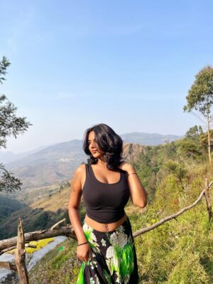 Rashmi Tanu Instagram - Tell people which foot hurts and you’ll see which foot they accidentally step on.