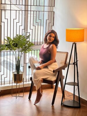 Rashmi Tanu Instagram - Minding mine✨