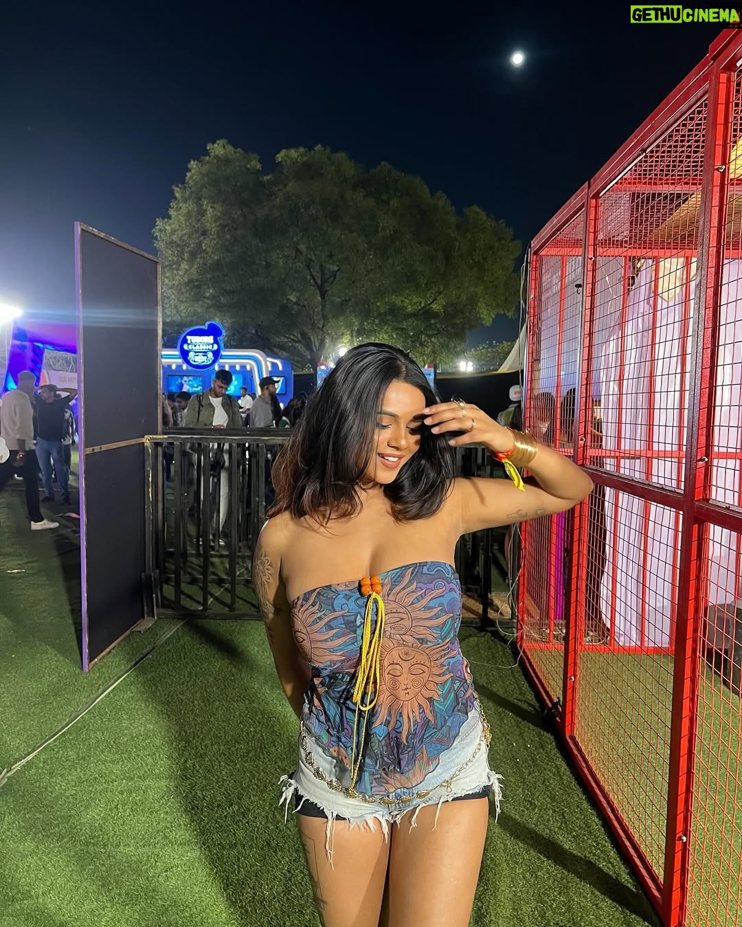 Rashmi Tanu - 5.6K Likes - If people don’t like you, it’s okay. If dogs don’t like you. Then it’s time for some self-reflection.