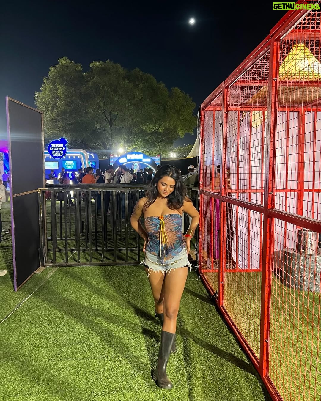 Rashmi Tanu - 5.6K Likes - If people don’t like you, it’s okay. If dogs don’t like you. Then it’s time for some self-reflection.