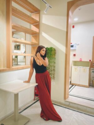 Rashmi Tanu Instagram - Idc how much you can lift, if you can’t beat lust you’re still weak.
.
.
.
Outfit: @zara