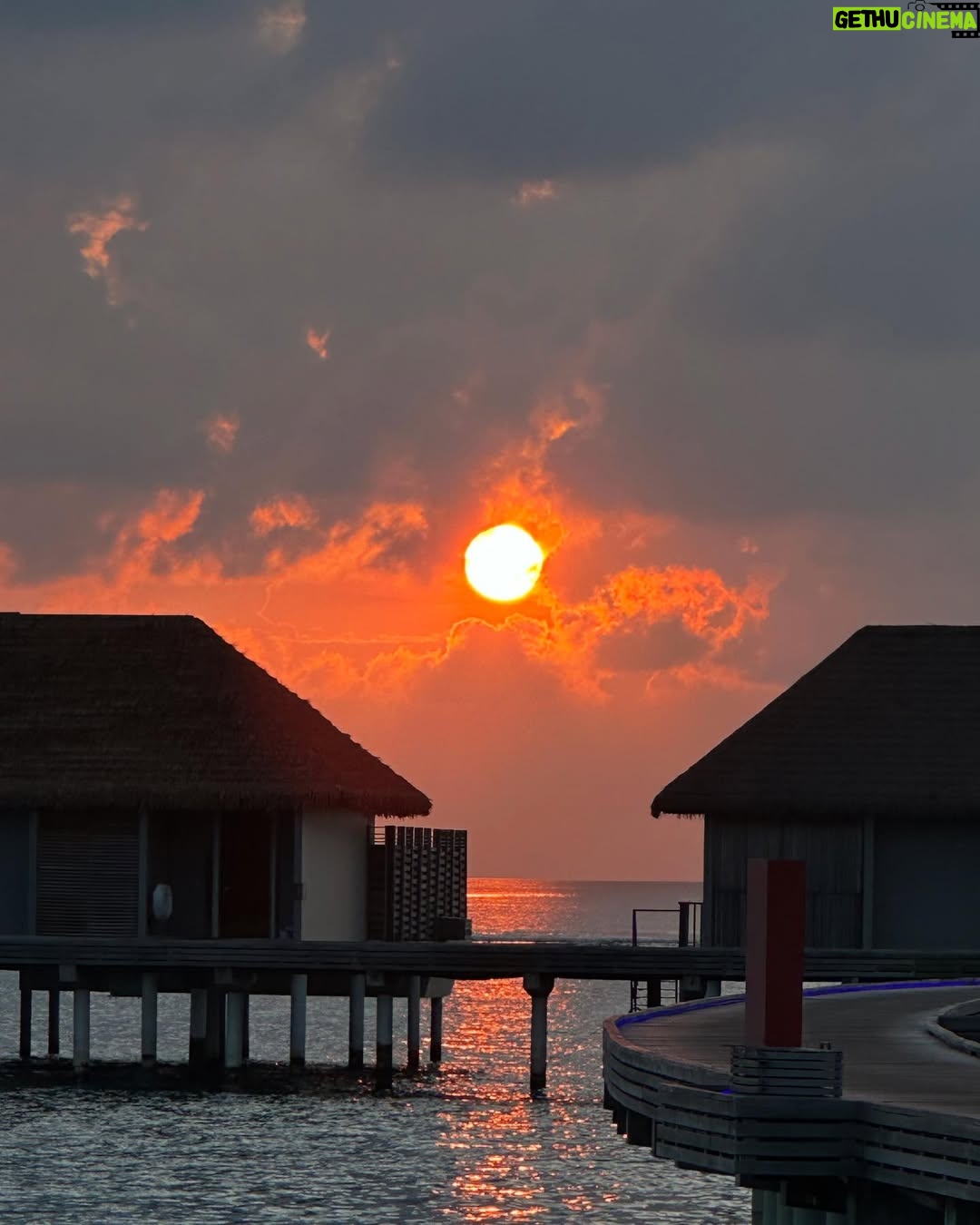 Ratu Felisha - 3 Likes - New fave island 🏝️