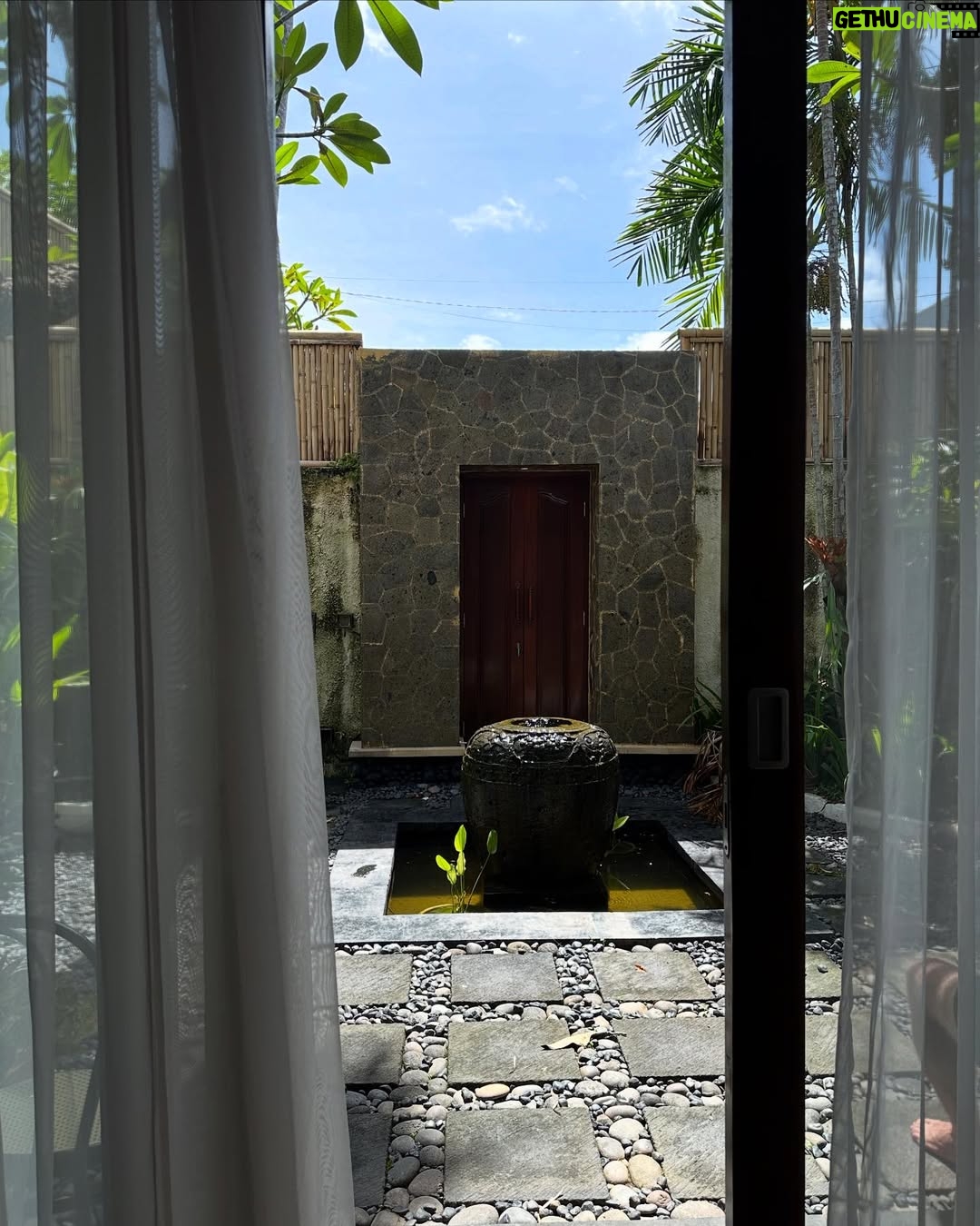Ratu Felisha - 3 Likes - smol things make me happiii ☀️☁️🪷🦋🌿 @iniviehospitality @kanadeavilla 
#kanadeavilla #iniviehospitality