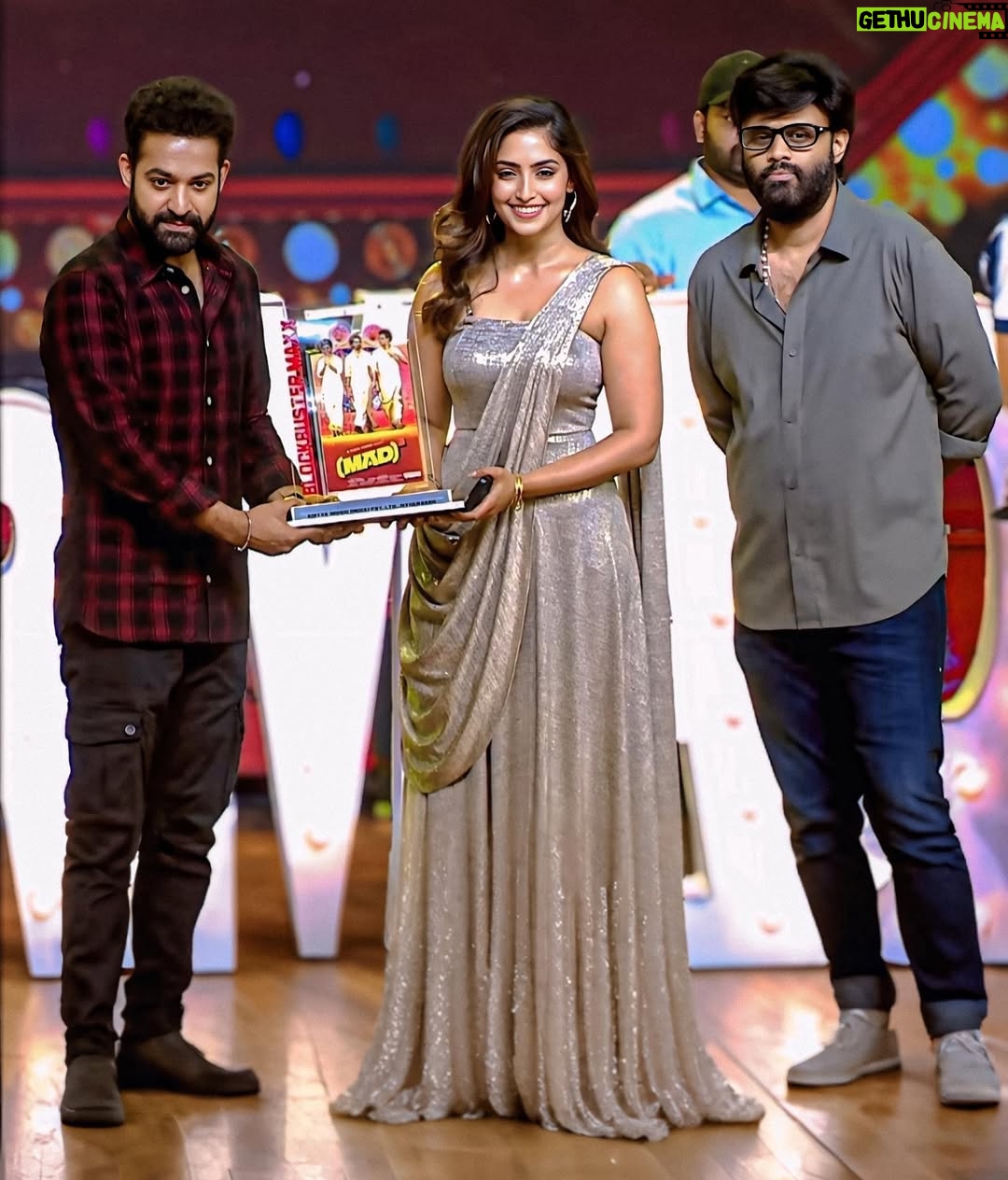 Reba Monica John - 498.4K Likes - What a night! 😍

Massive gratitude to @jrntr Garu for gracing the occasion and for being a pillar of support for the team! Elated to have been a small part of the MAD Universe. A big thank you to the entire MAD square team for making me feel like family and to all the lovely audience for loving Swathy Reddy ✨🫶

Styled by @manogna_gollapudi 
MU @makeuphairbyrahul 
Hair @makeover_by_mohan 

#swathyreddy #telugubgm #madsquare #blockbuster #successmeet #jaintr