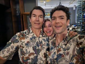 Rebecca Romijn Instagram - Season Three ✅ A huge thank you to the incredible cast and crew for another great season, here’s to Season Four! 🖖