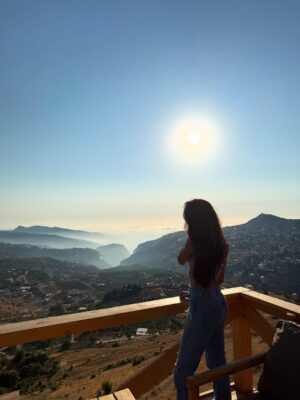 Reem Khoury Instagram - 🔆

#ريم_خوري 
#reemkhoury 
#reem_khoury