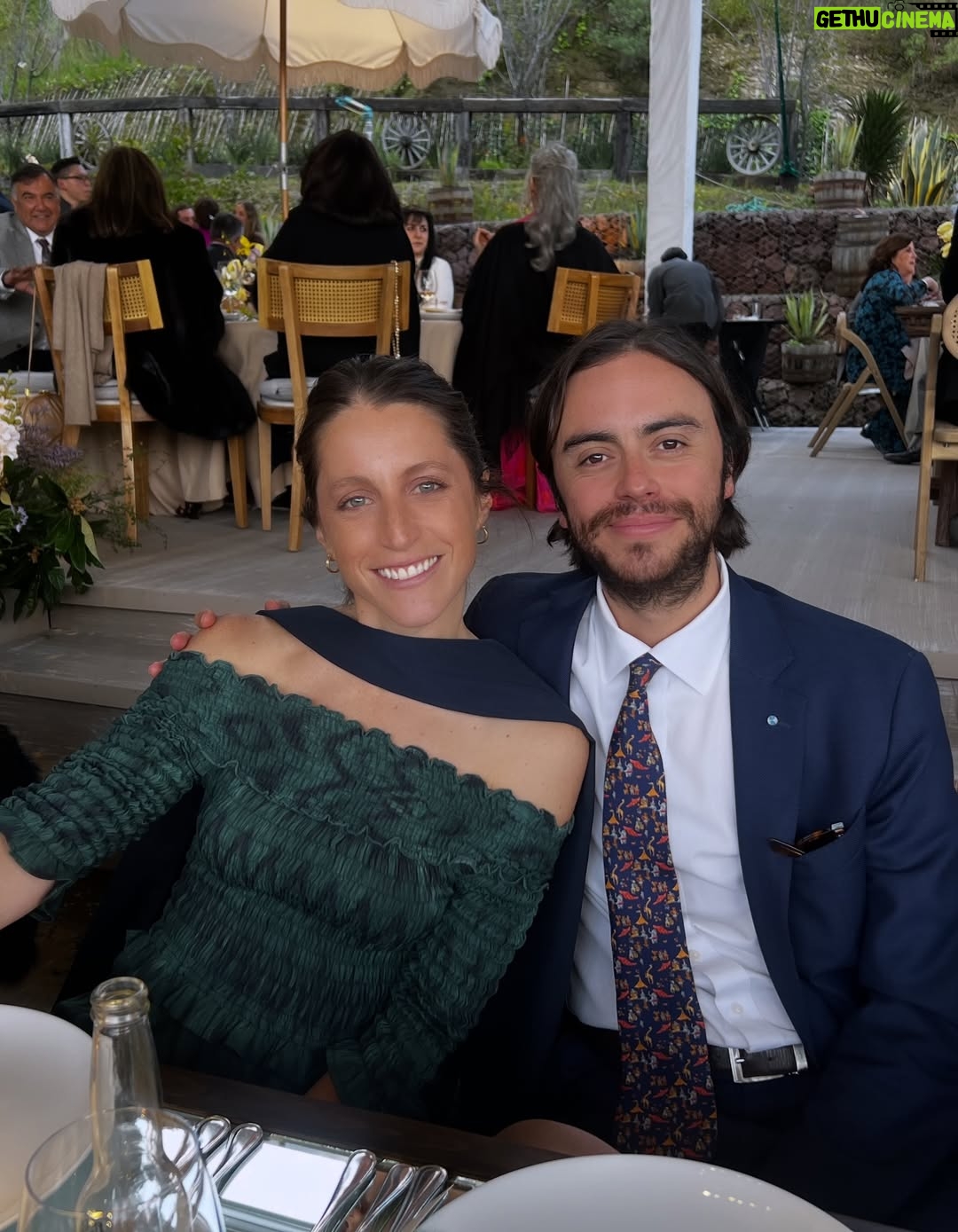 Regina Blandón - 36.2K Likes - Feliz cumpleaños, @blndn 😎
Que siempre haya música y risa y baile y todo de lo que das. Qué suerte ser tu hermana.